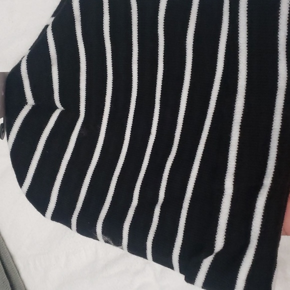 NWT Vans Off The Wall Women's Breakin Curfew Black Striped Beanie Onesize - Picture 10 of 10